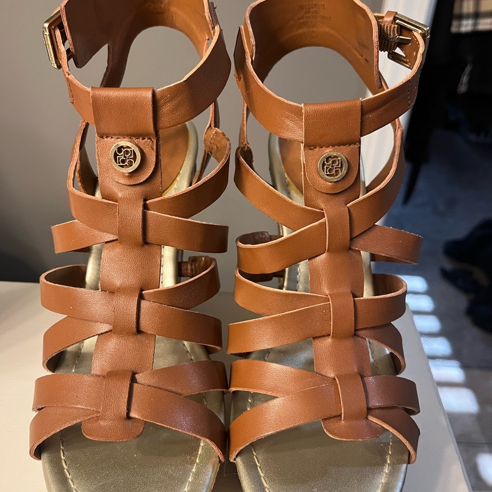 Liz Claiborne Tan Strappy Sandals